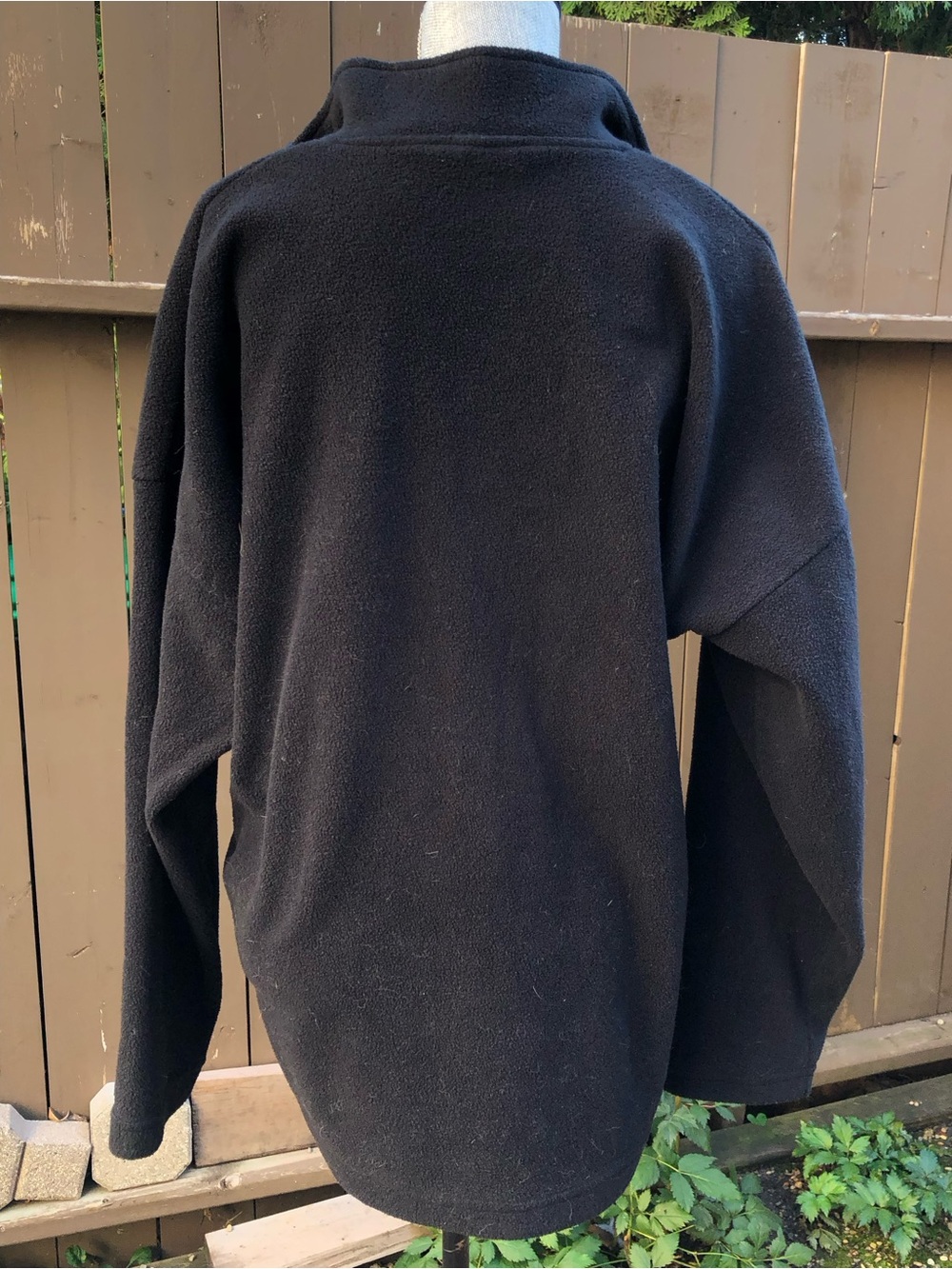 Vintage Montreal Canada Embroidered Black Quarter-Zip Fleece Pullover Sweater - Picture 6 of 10